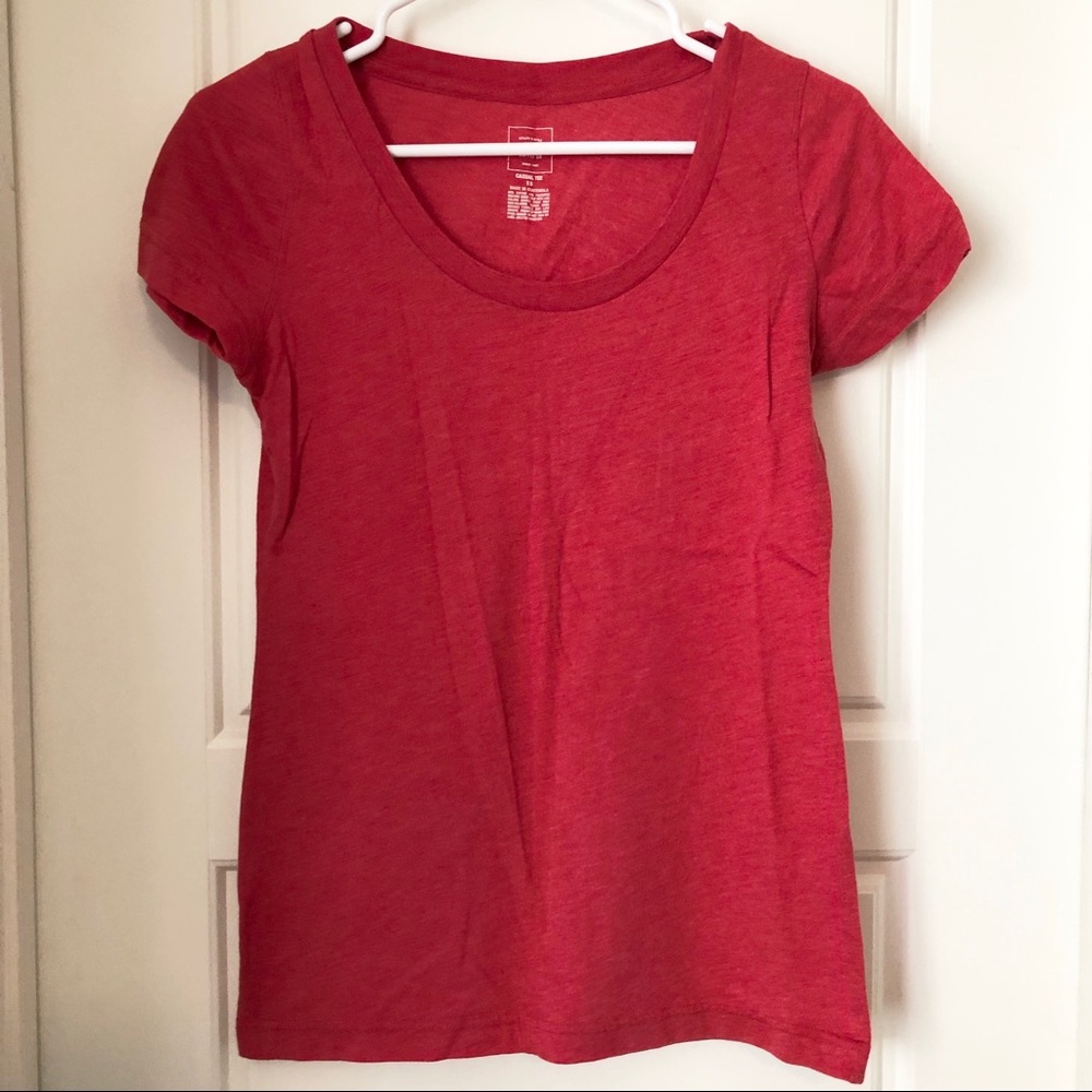 MOSSIMO TARGET Red T-shirt